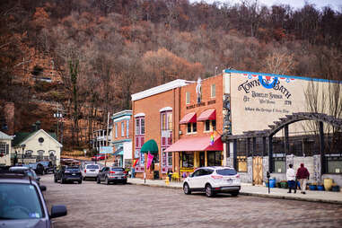 quaint downtown in berkeley springs west virginia